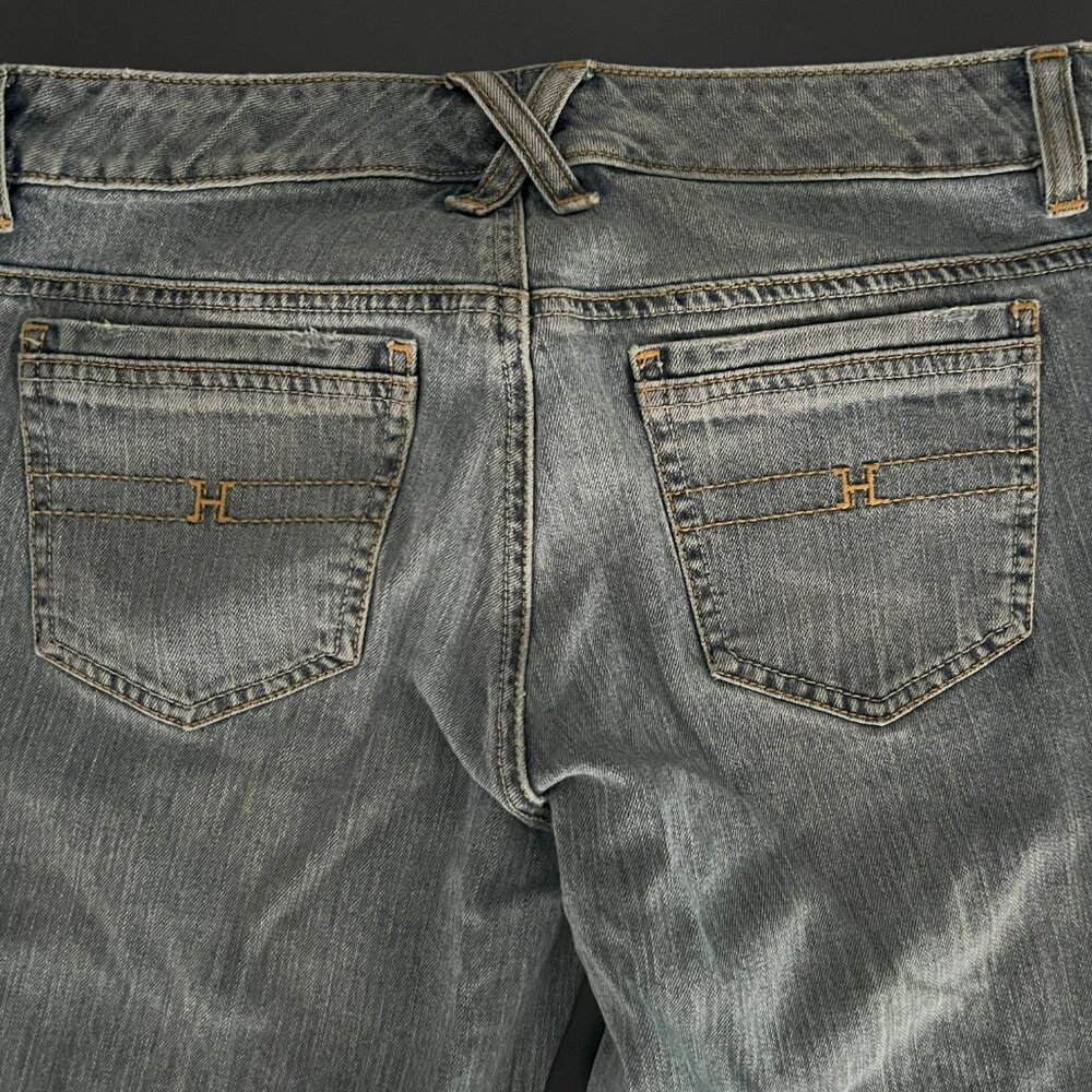 VINTAGE Tommy Hilfiger Women’s Cropped Flare jeans. Light wash denim. Size 8 - Picture 3 of 5